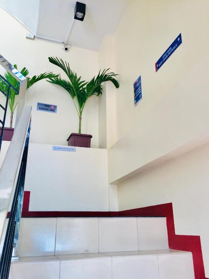 Jprime Apartelle Тугегарао Экстерьер фото